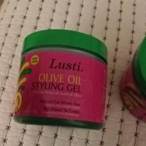 Lusti Olive Oil Styling Gel